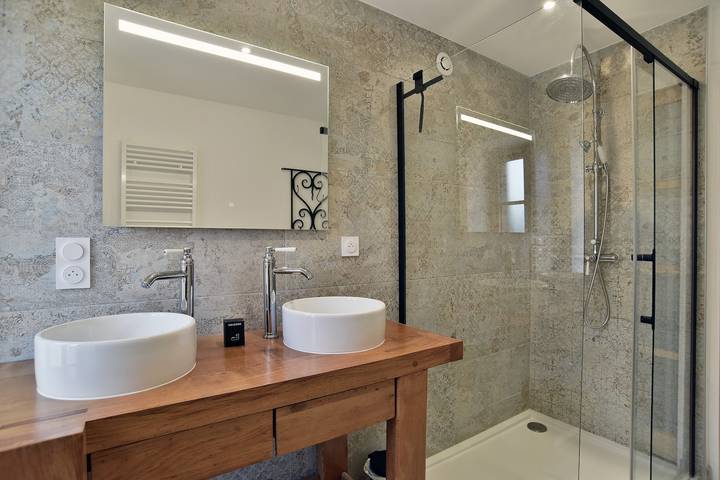 Gîte pour 4 personnes, avec terrasse, animaux acceptés à Le Minihic-sur-Rance - 4