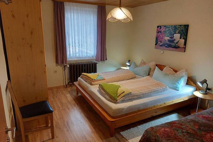 Ferienhaus für 3 Personen, mit Terrasse und Garten in Sangerhausen - 2