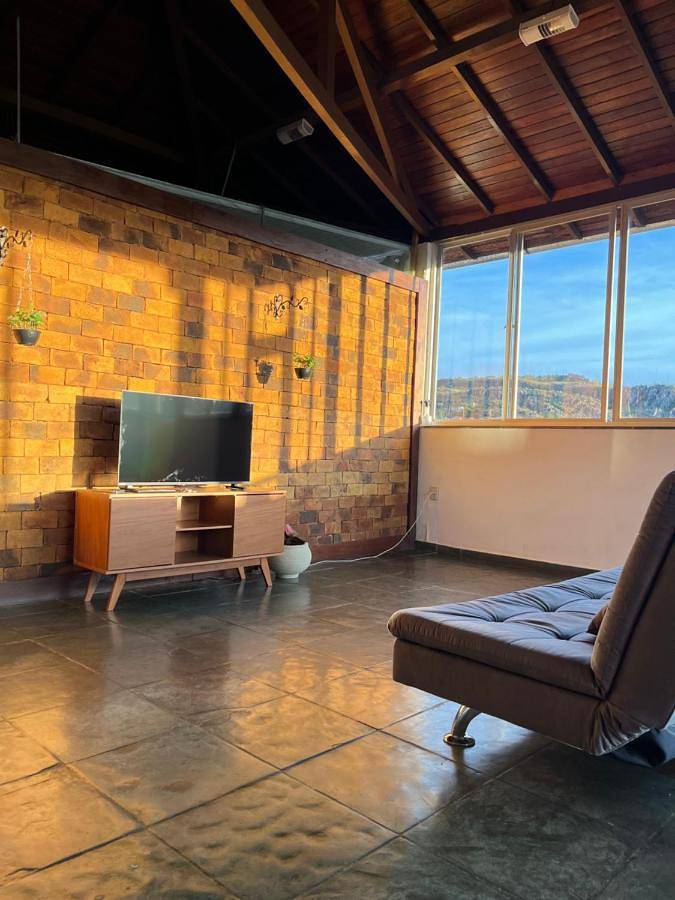 Casas e apartamentos de temporada para 6 pessoas, com vista em Diamantina