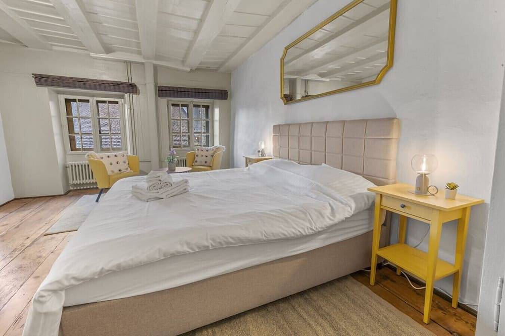 Entire apartment, Charming studio in Fribourg's old town in Fribourg, Canton of Fribourg