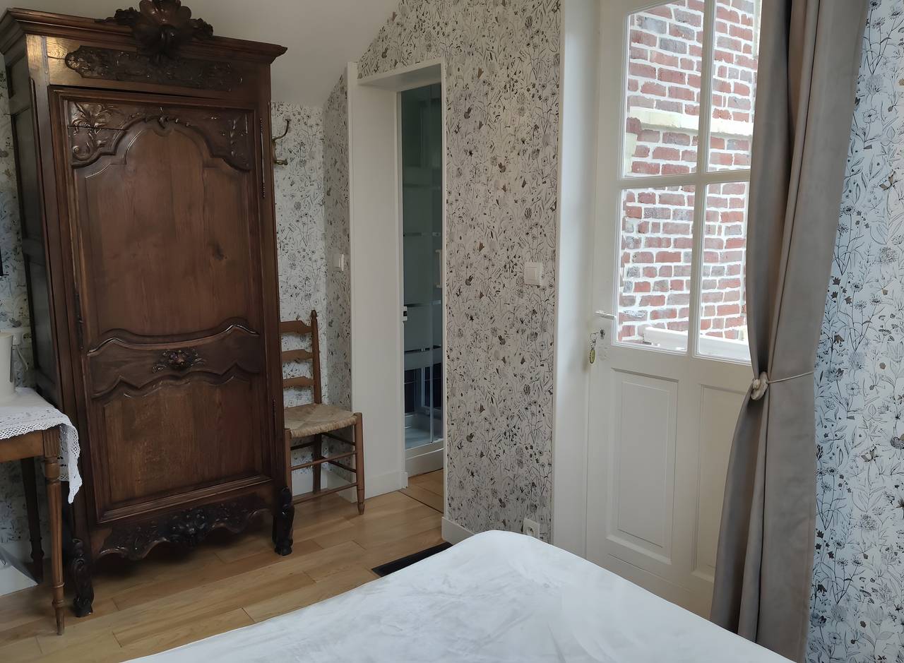 Chambre d’hôtes « Les Soliers - La Tourelle » avec balcon et Wi-Fi in Étretat, Région du Havre