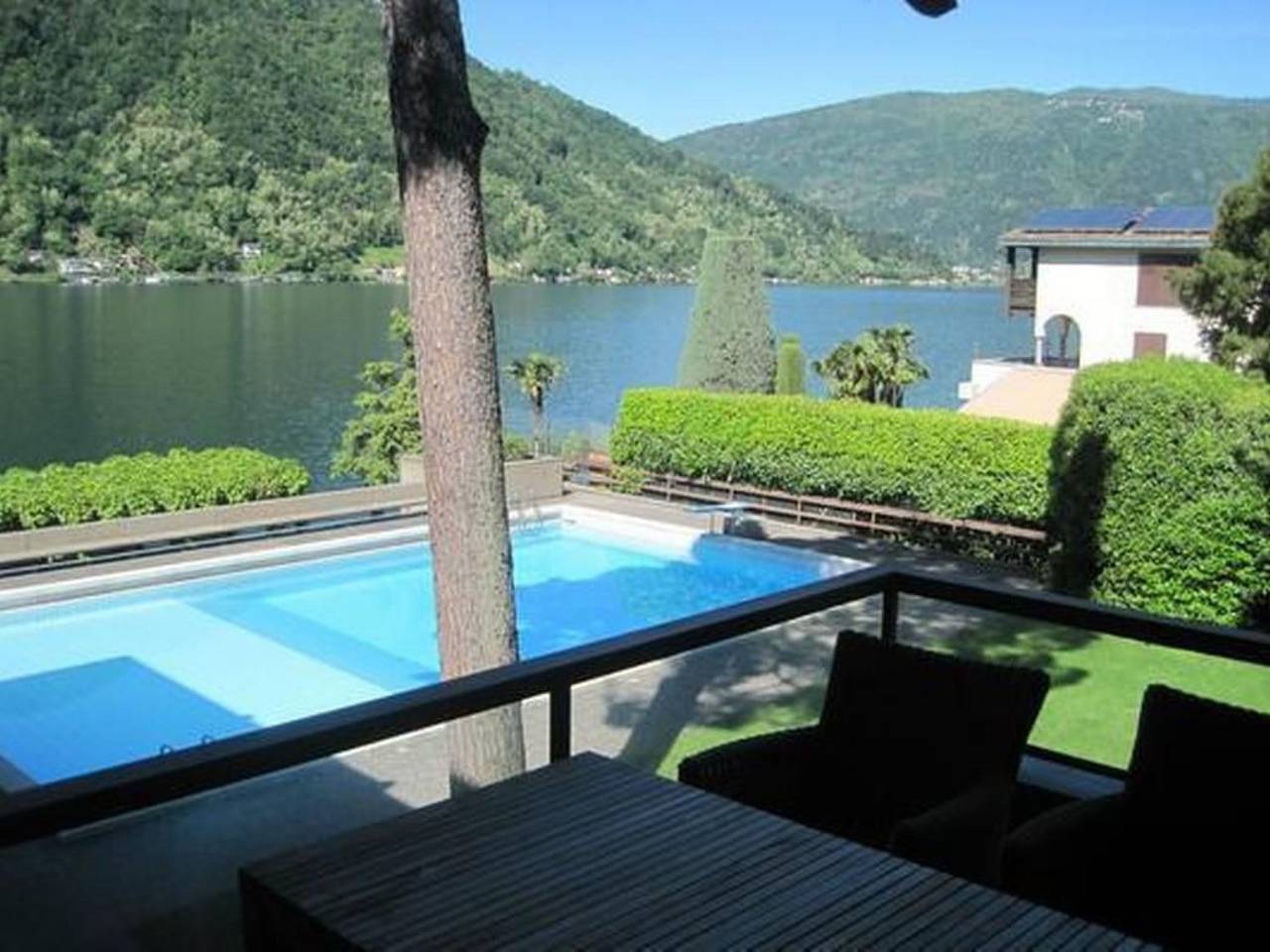 Ganze Wohnung, Exklusives Apartment, am Luganersee, mit Außenpool in Luganersee