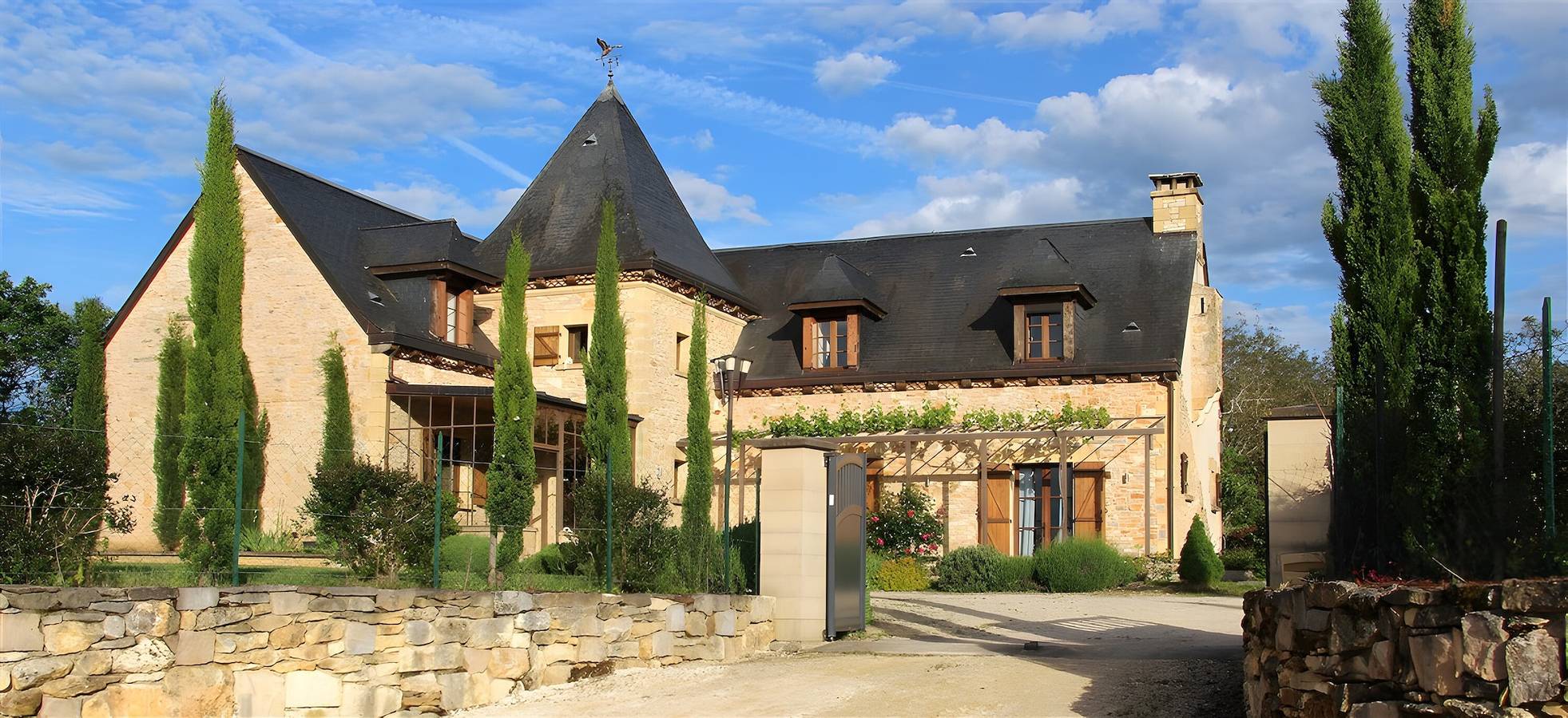Maison de vacances « Villa Dordogne » avec piscine privée, Wi-Fi et climatisation in La Cassagne, Périgord Noir