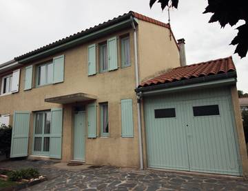 Gîte pour 6 personnes, avec terrasse et jardin à Chadrac