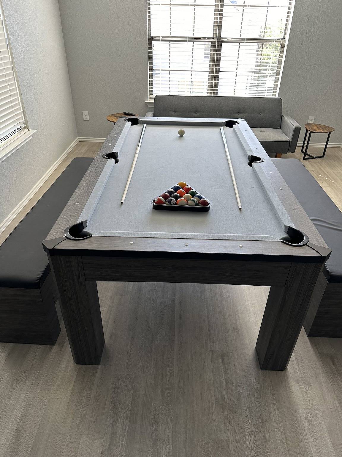 4Br Spacious Luxe Retreat for family, groups, pets in Round Rock, Texas