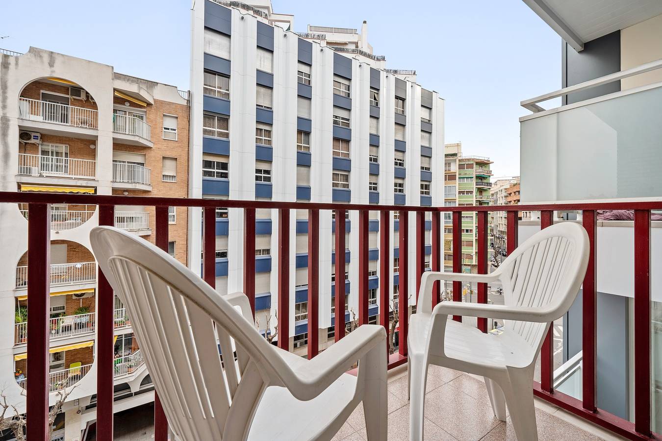 Room 'Habitació A' with Balcony and Wi-Fi in Tarragona, Costa Daurada