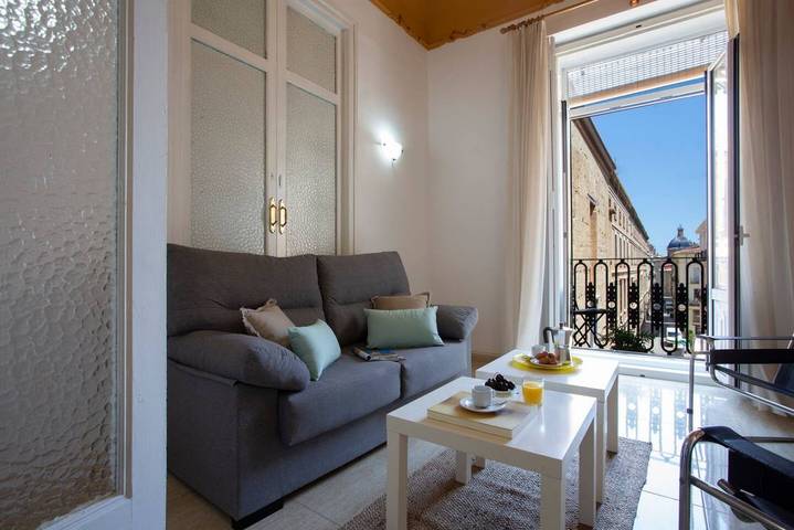 Apartamento entero, Salvador Iv in Valencia City Centre, Valencia
