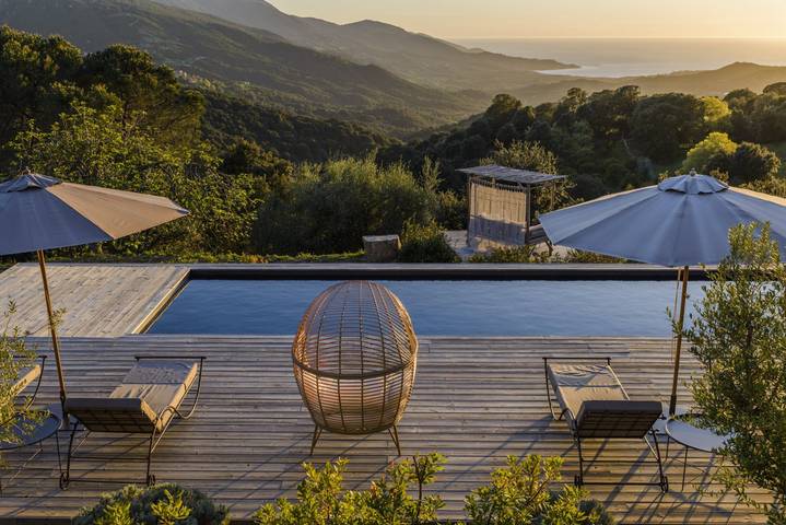Chambre d’hôte pour 2 personnes, avec jacuzzi ainsi que piscine et jardin en Corse-du-Sud - 4