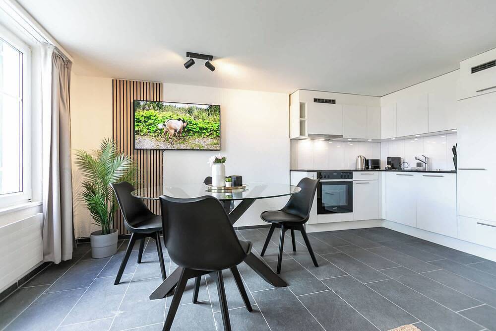 Apartamento entero, Book2stay 2-room apartment #2 Rosenberg up to 4 people in St. Gallen, Lake Constance (Switzerland)