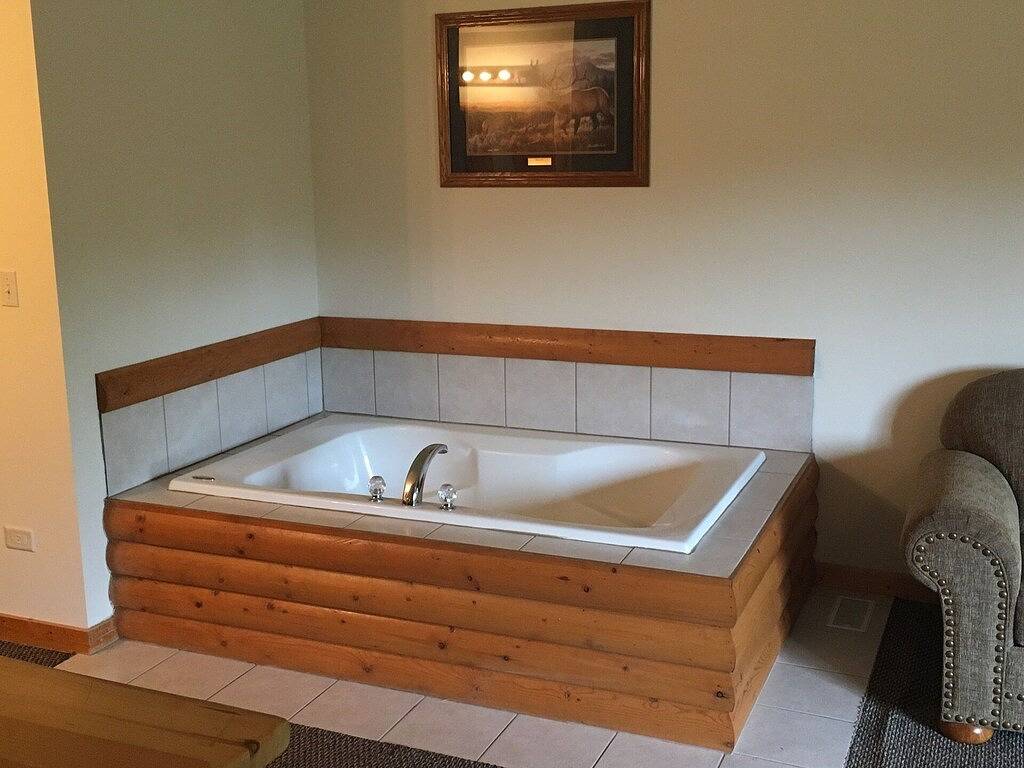 Vacation Villa Located Near Starved Rock and Matthiessen State Parks! in LaSalle County