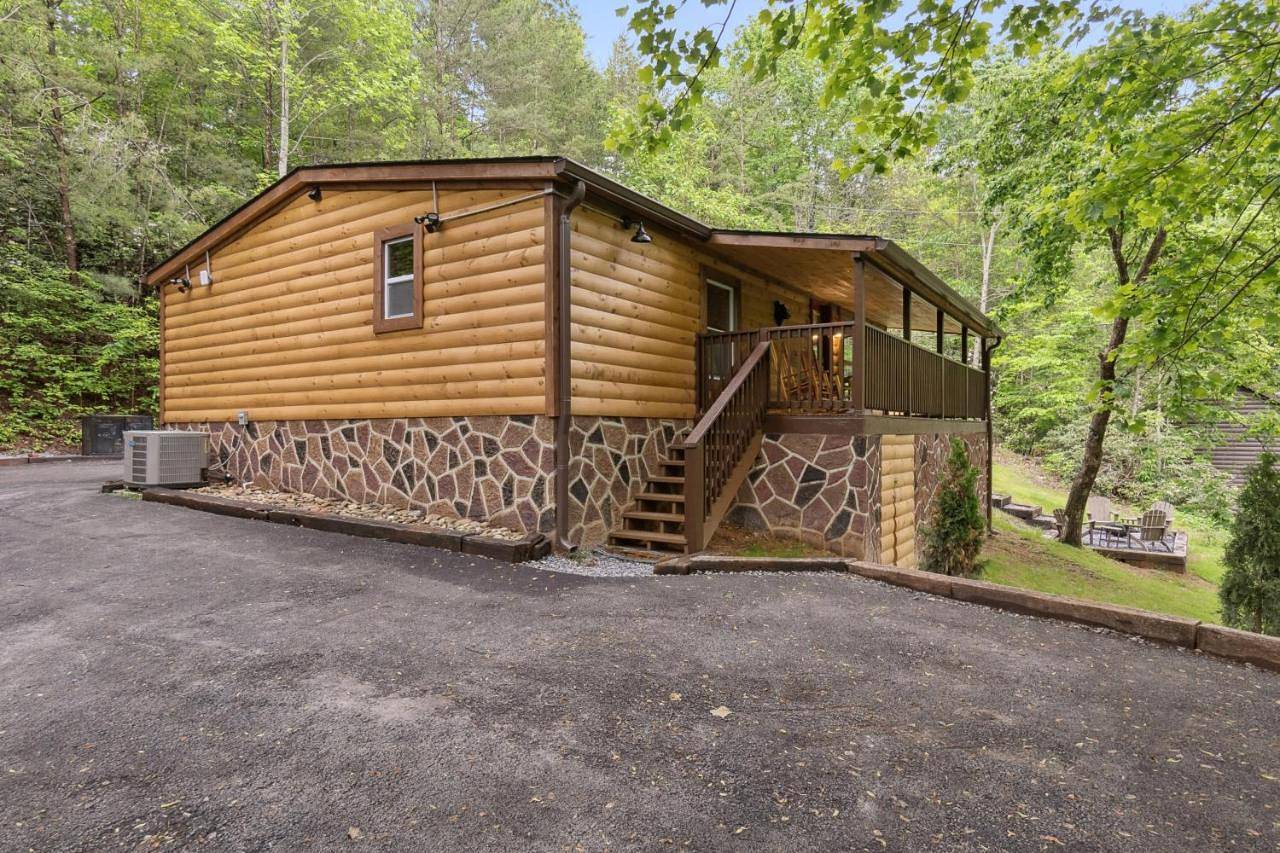 Baby Bear Valley - Peaceful Gatlinburg Retreat in Gatlinburg, Sevier County