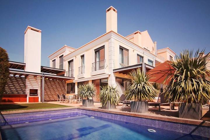 Holiday rental for 6 people, with garden and terrace in Vale do Lobo
