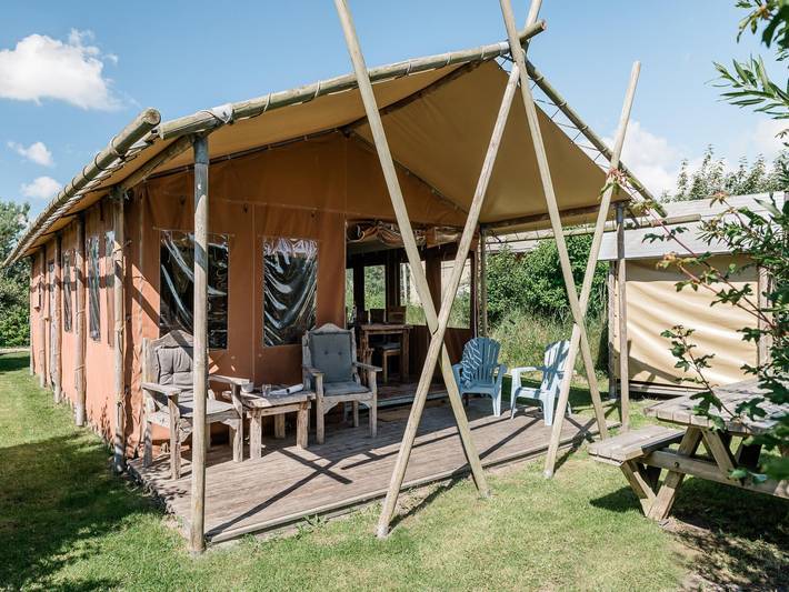 Camping für 6 Personen, mit Terrasse und Garten an der Niederländische Nordsee