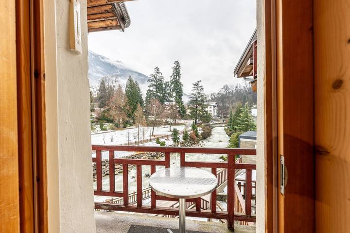 Entire apartment, Apartment "La Source" with Mountain View, Balcony, and Wi-Fi in Brides-les-Bains, Massif de la Vanoise