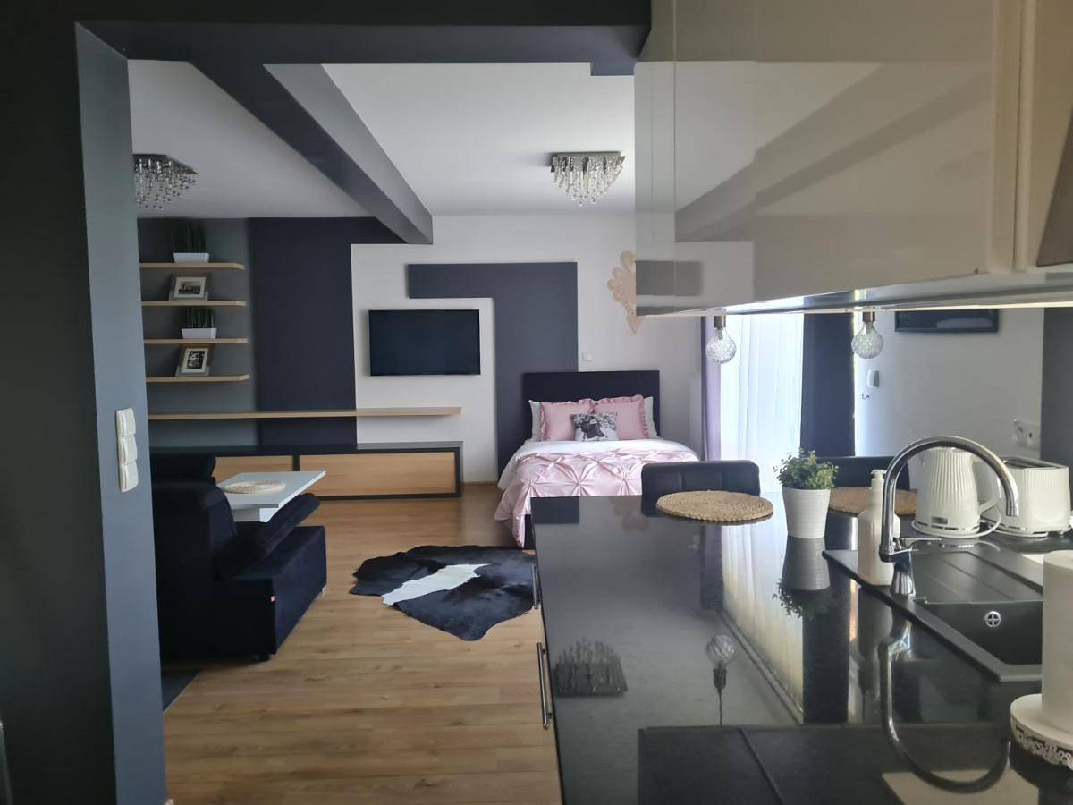 Cały apartament wypoczynkowy, Double Room with Extra Bed in Suche, Karpaty (Polska)