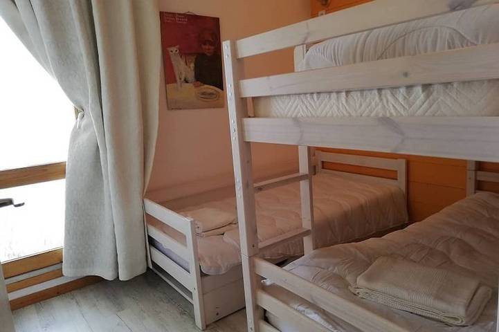 Apartamento entero, Apartamento a pie de pistas, terraza soleada, mascotas permitidas, 6 personas in Plagne Villages, La Plagne-Tarentaise