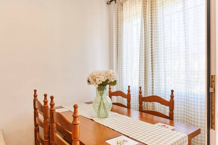Ganze Wohnung, Apartment 'Estrella De La Sierra' mit Bergblick, Wlan und Klimaanlage in Arroyo Frío, La Iruela