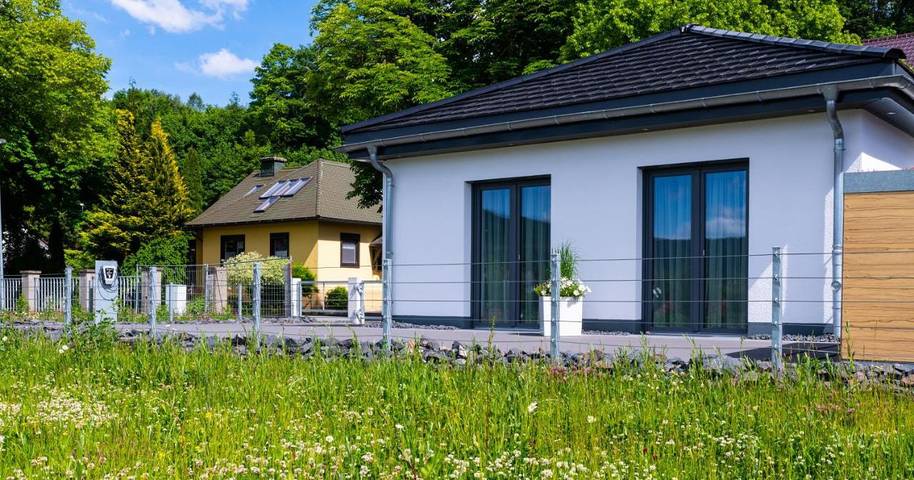 Ferienhaus für 2 Personen, mit Terrasse und Ausblick in Zella-Mehlis