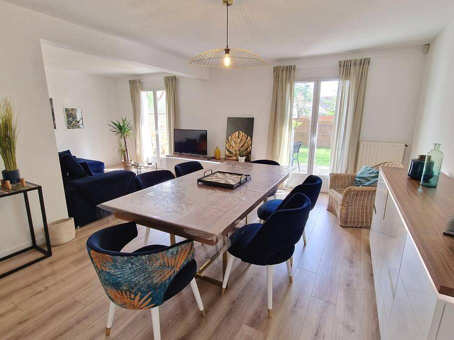 Appartement entier, Les Glazons *T4* Olivet + Parking in Olivet, Sologne