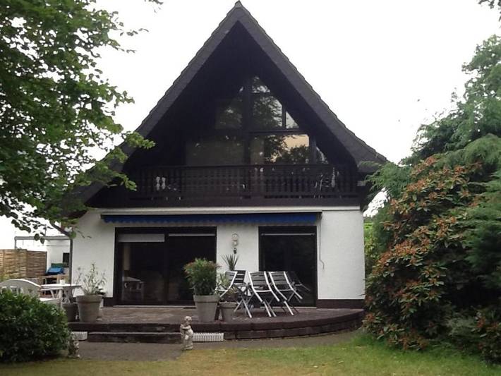 Vakantiewoning voor 3 personen, with Balkon and Terras as well as Uitzicht in Leverkusen