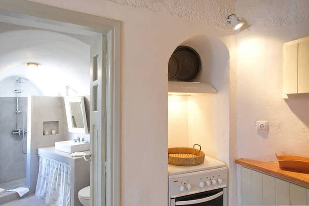 (Neue Auflistung) Villa der sieben Engel in Finikia, Santorin