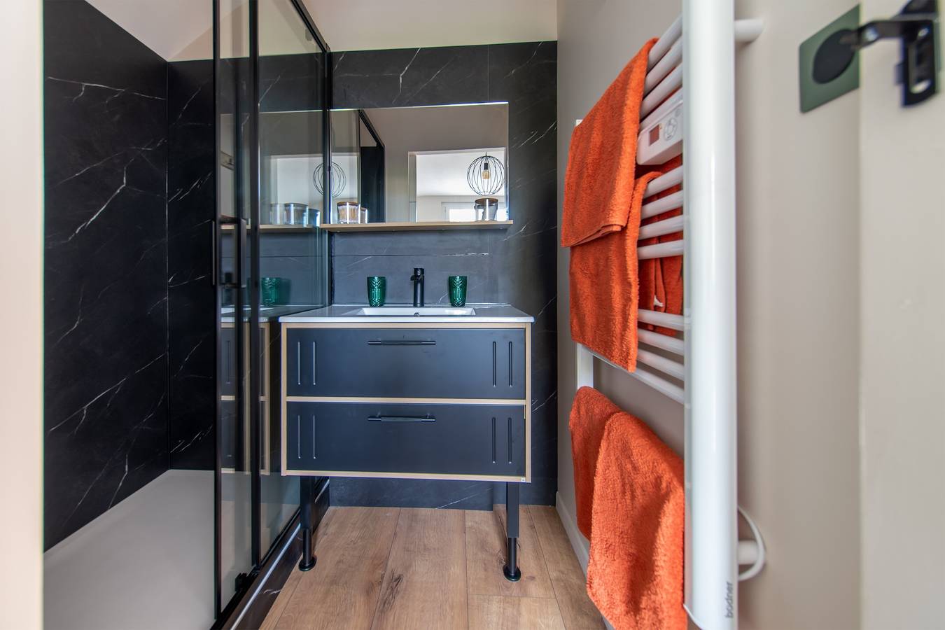 Apartamento entero, Apartamento de vacaciones para 2 personas con jardín in L'Isle-Jourdain (Vienne), Vienne