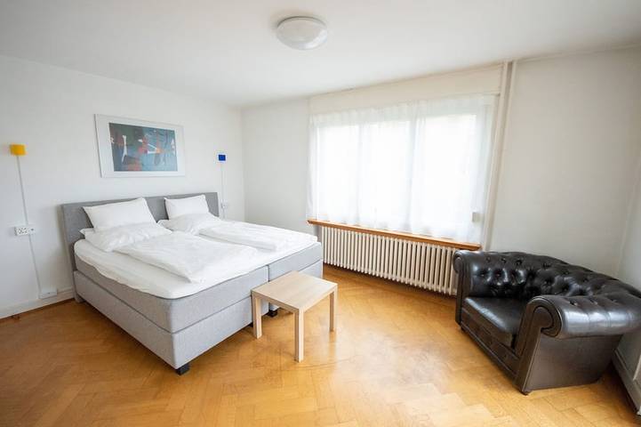 Ferienwohnung für 6 Personen, mit Balkon und Garten in Zürich - 2