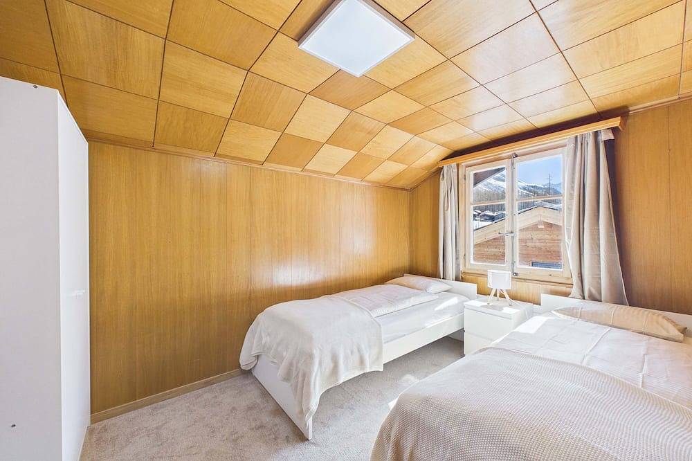 Ganze Wohnung, Wohnung in der Nähe von Zermatt mit Aussicht in Randa, Walliser Alpen