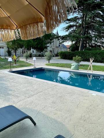 Chambre d’hôte pour 4 personnes, avec jardin et vue ainsi que sauna et piscine, animaux acceptés à Oiron