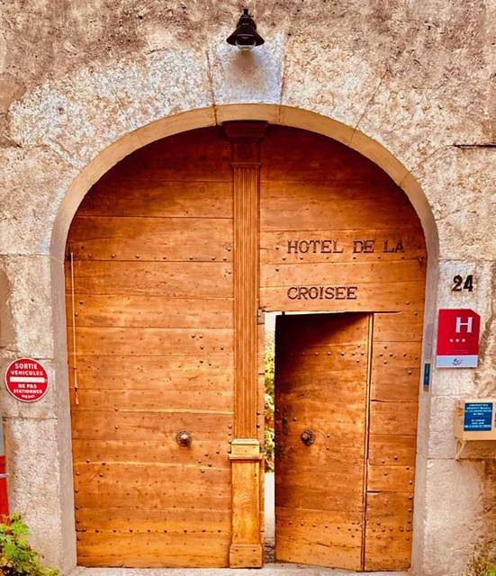 Hotel De La Croisée in Poncin, Nantua