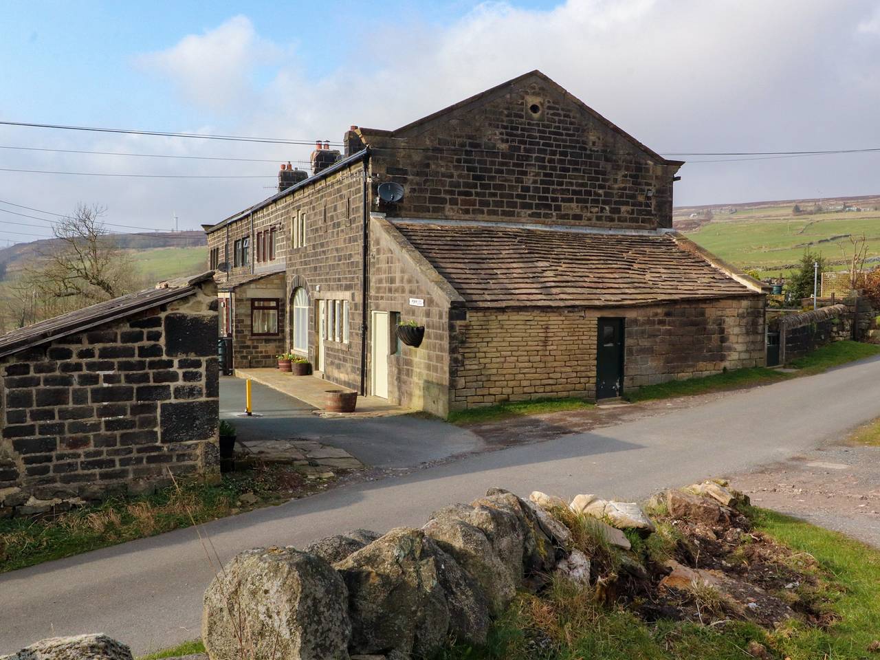 Popples Barn in Yorkshire del Oeste