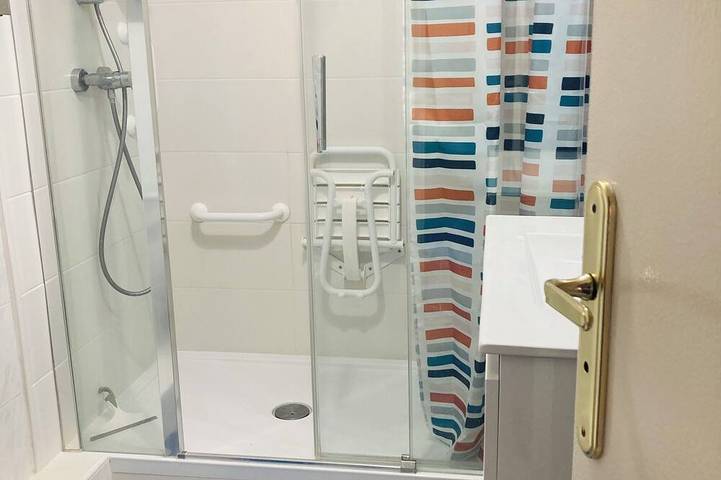 Ganze Wohnung, Vintage 70' apartment 45 m2 in Castelnau-le-Lez, Mittelmeerküste (Frankreich)