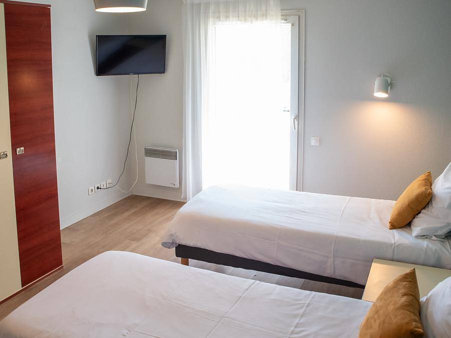 Appart'Hôtel Brest - Studio 2 personnes - Twin avec balcon in Brest, Région de Brest