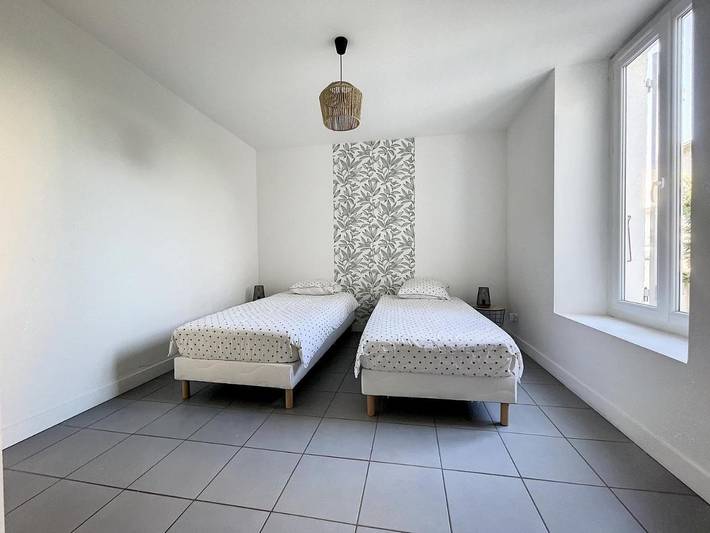 Gîte pour 5 personnes, avec jardin et terrasse, animaux acceptés à Saint-Rambert-d'Albon - 4