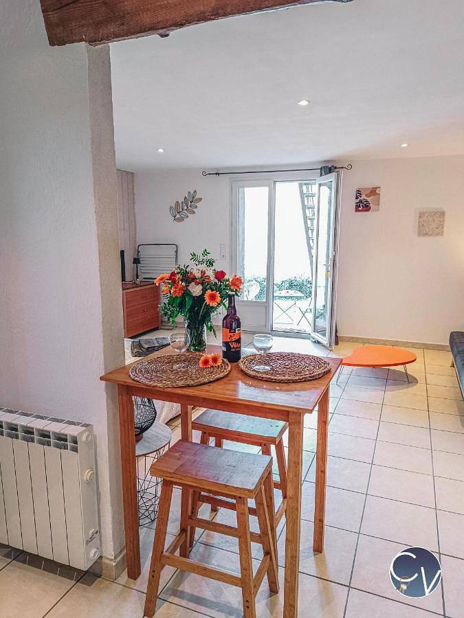 Appartement entier, Studio en Ardèche, calme et nature au rendez-vous in Saint-Montan, Privas (arrondissement)