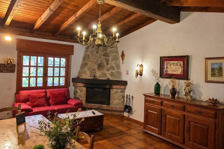 Casa Rural Oliver Bardenas in Valtierra, Provincia de Navarra