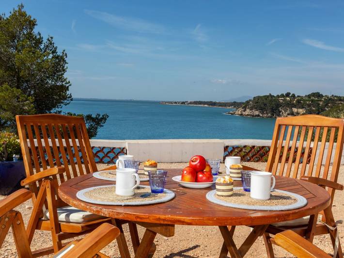 Casa de vacaciones para 10 personas, con vistas además de terraza y jardín en Tierras del Ebro - 3