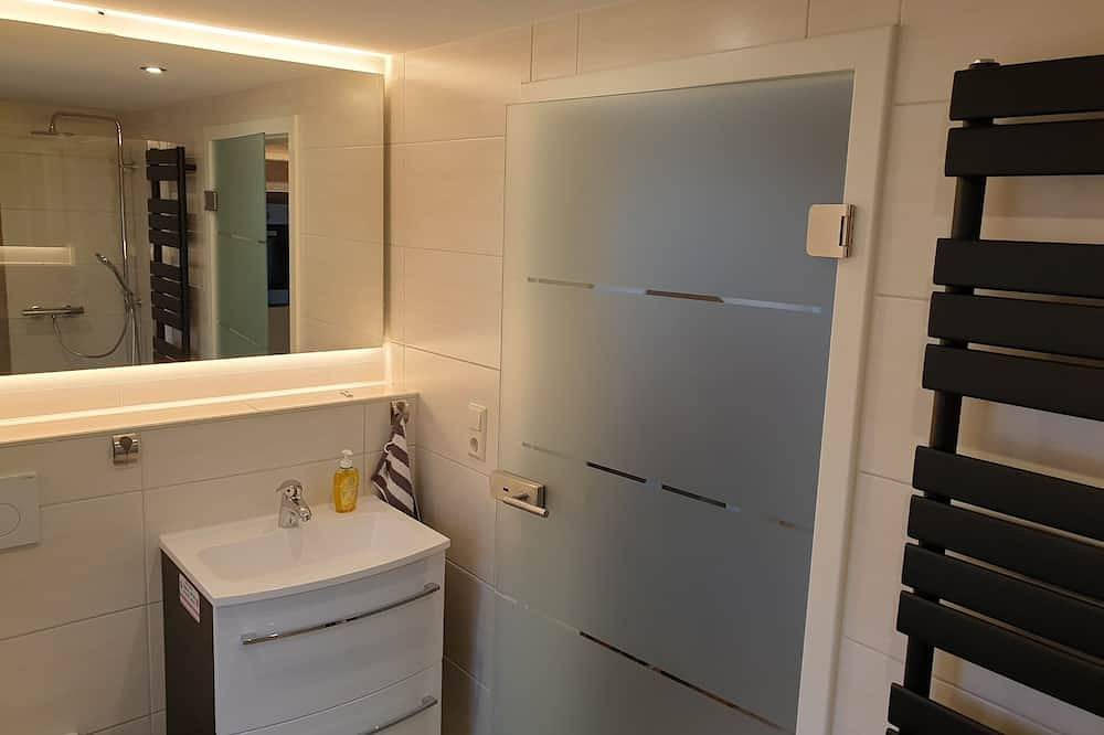 Ganze Wohnung, Ferienwohnung für 2 Personen im Leipziger Neuseenland in Großpösna, Leipziger Neuseenland