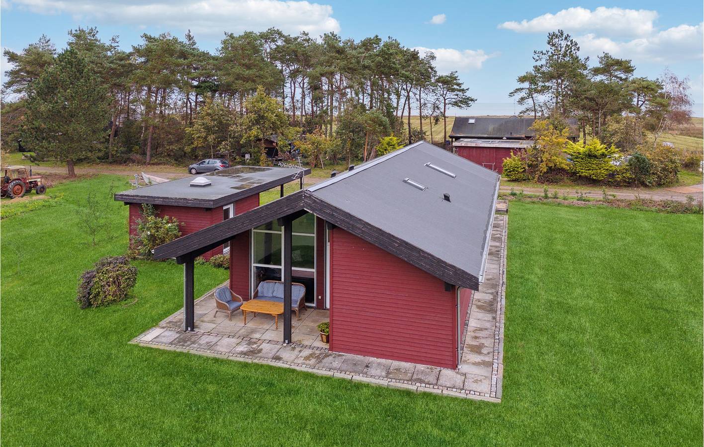 Holiday home for 7 people with terrace in St. Sjørup, Djursland