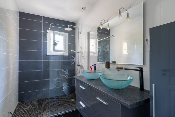 Ferienhaus für 8 Personen mit Pool in Saint-Jean-d'Illac, Bordeaux und Umgebung