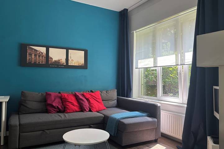 Appartamento intero, A peaceful apartment in the historic center, between Grand Place and the Cathedral. in Brussel, Brussel e dintorni