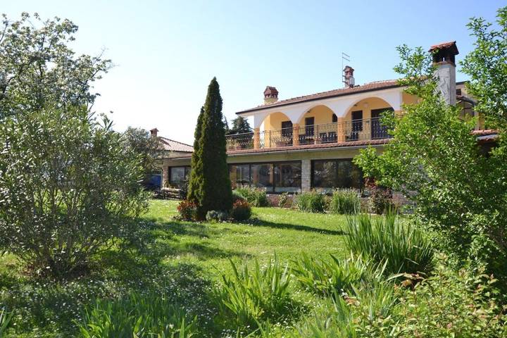 Ferienwohnung für 4 Personen, mit Garten, mit Haustier