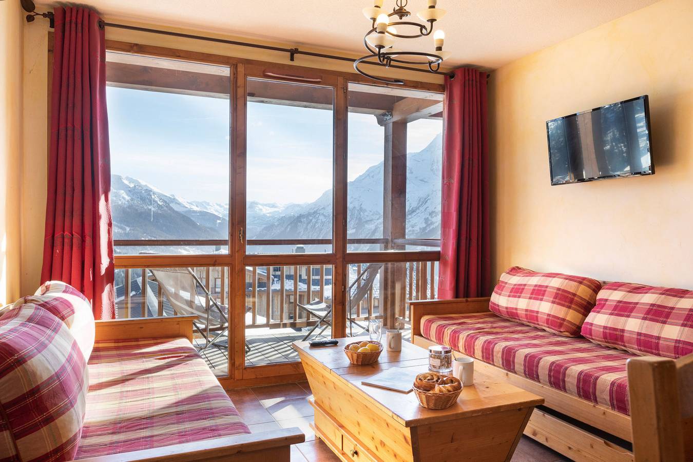 Appartement entier, Appartement de vacances pour 4 personnes avec piscine in La Rosière, Montvalezan