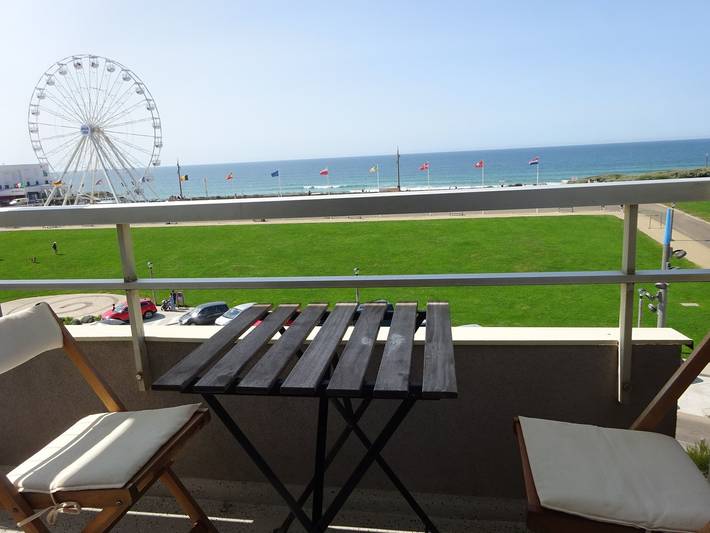 Ferienwohnung für 4 Personen, mit Balkon und Meerblick in Biscarrosse Plage - 2