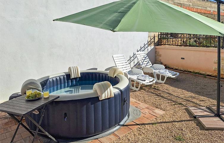 Location de vacances pour 8 personnes, avec terrasse à Vodice - 3