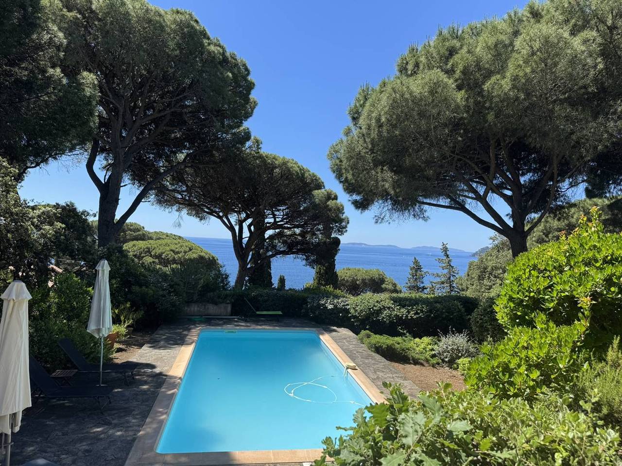 Villa mit privatem Pool, nahe Strand in La Croix-Valmer, Draguignan Region