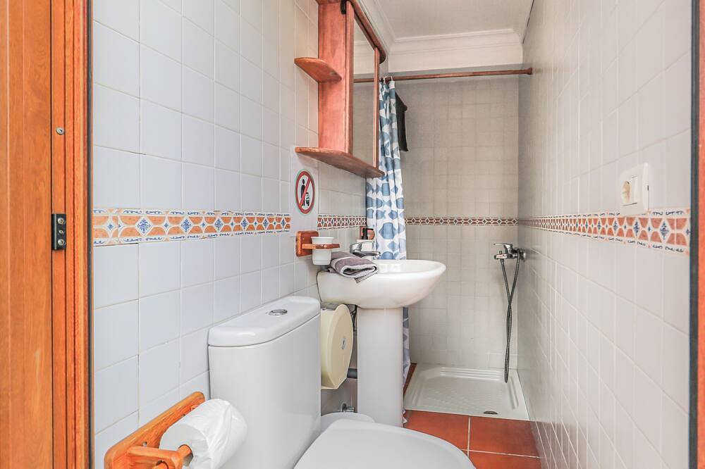 Mountain Chalet with Sea Views & Pool in Los Tiles, Moya