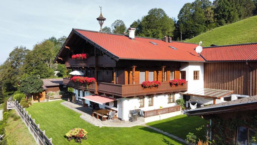 Chalet voor 4 personen, with Balkon and Terras as well as Tuin and Sauna in Hopfgarten im Brixental