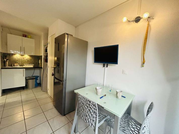 Gîte pour 2 personnes, avec piscine et terrasse dans Narbonne Plage - 3