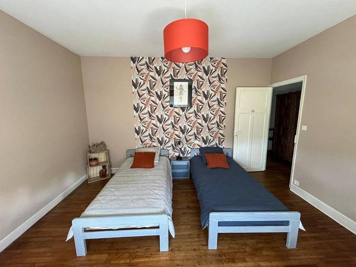 Location de vacances pour 4 personnes, avec jardin, adapté aux familles à Troche